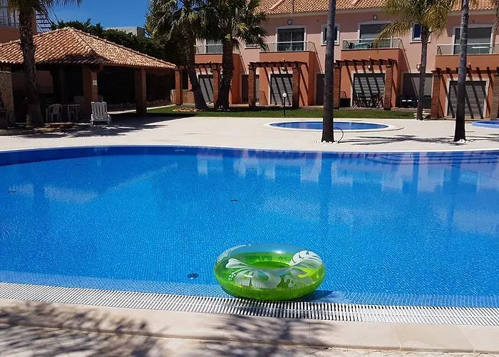 Jardins 2 By Sunny Deluxe فيلة